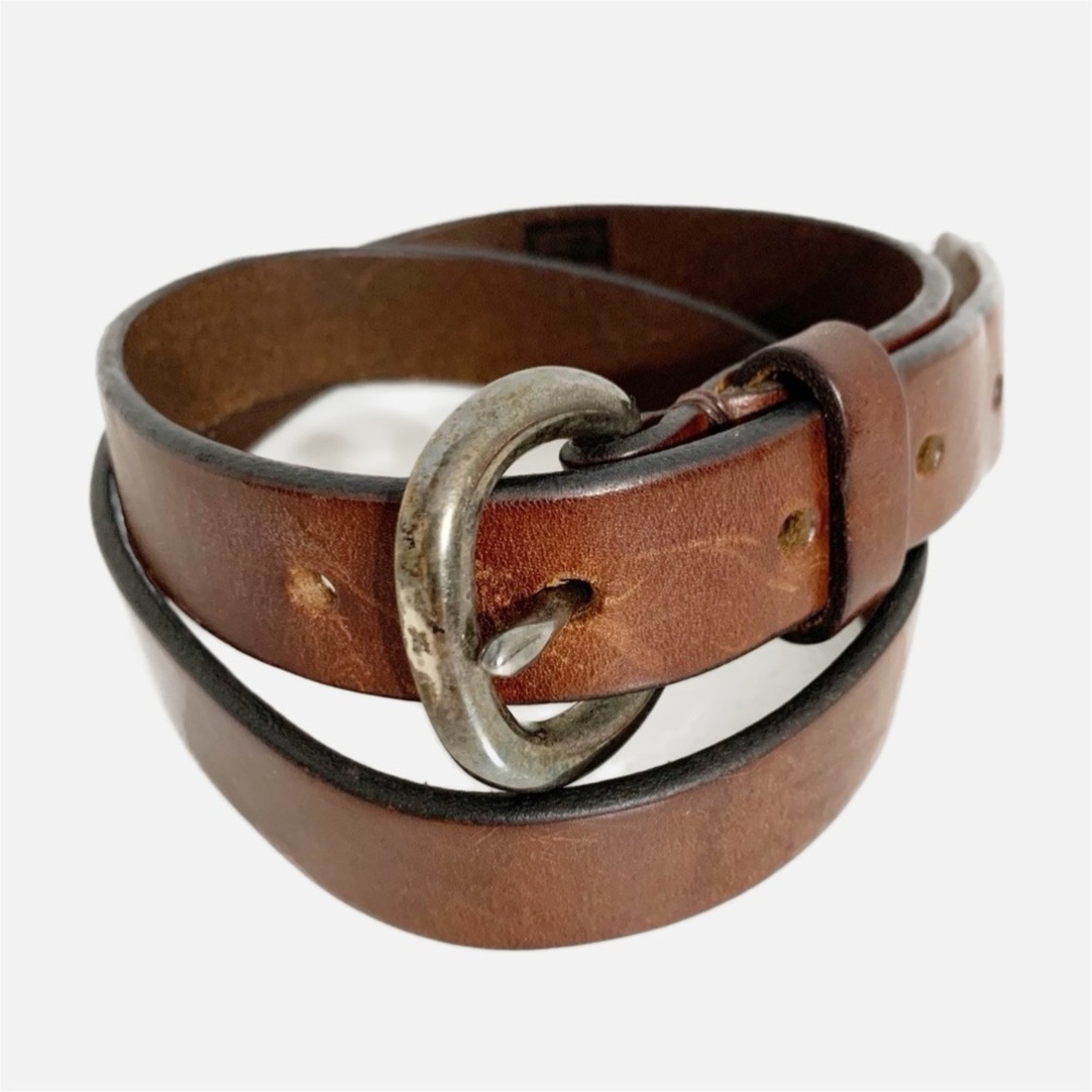 Gap Smooth Italian Leather Belt Round Silver Toned Buckle Brown 🤎 Size 28